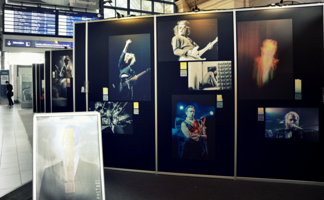 Klapprad & Yogamatte, Radtour, Hessen, Main, Frankfurt, Hauptbahnhof, Fotografie, Ausstellung, Rock